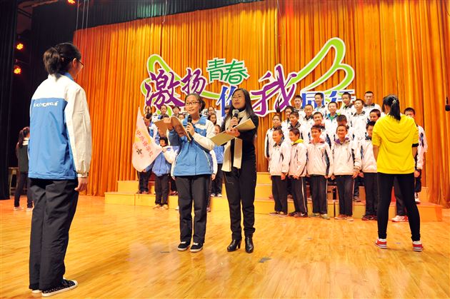 棠外初2012级举行纪念12·9歌咏比赛