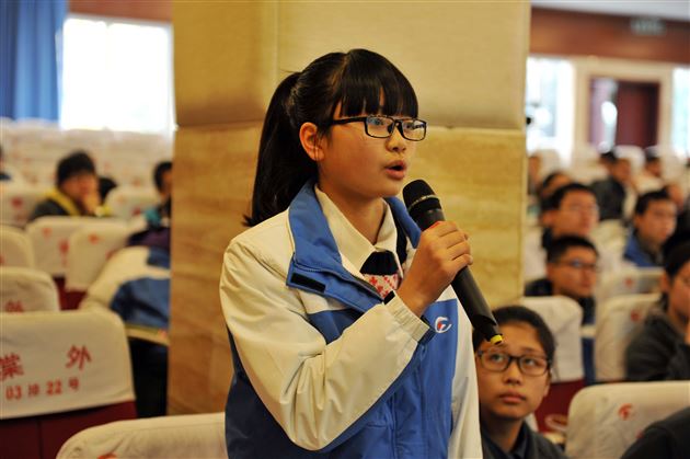 棠外承办成都市高中2013年主题班会课（南片）决赛活动受到好评