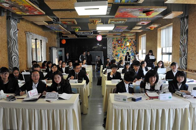 棠中外语学校成功举办第二届模拟联合国校际会