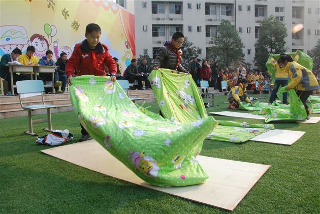 我是自理自立小明星——棠外附小举行学生生活技能大比拼