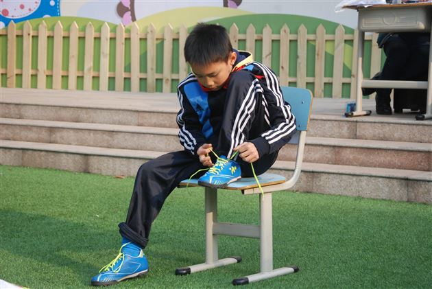 我是自理自立小明星——棠外附小举行学生生活技能大比拼