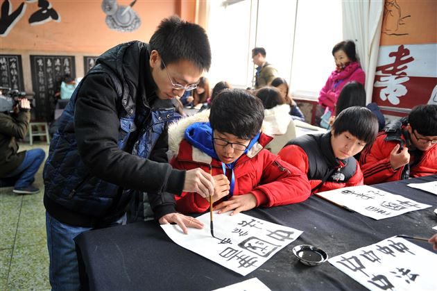 “2014年中韩青少年冬令营”活动在棠外开幕