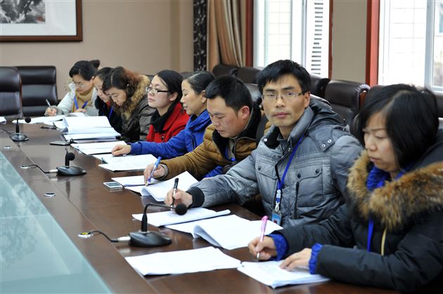 校园安全警钟长鸣 齐抓共管关键在行——棠外召开初中部安全工作讨论会