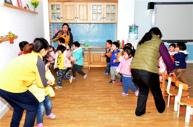 棠外实验幼稚园开展防暴应急演练