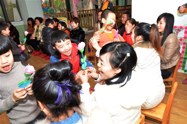 “甜蜜三八节，浓浓亲子情”——记棠外实验幼稚园“三八节亲子活动”