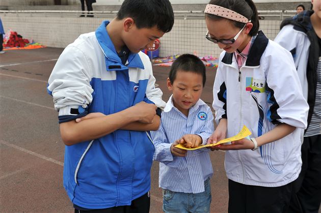 我们一起成长——棠外实幼·棠外首届“阳光风筝节”