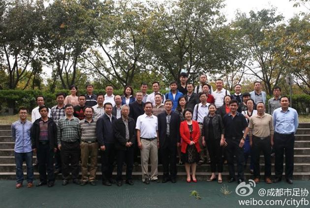 学校新闻_(棠外应邀参加国家体育总局足球试