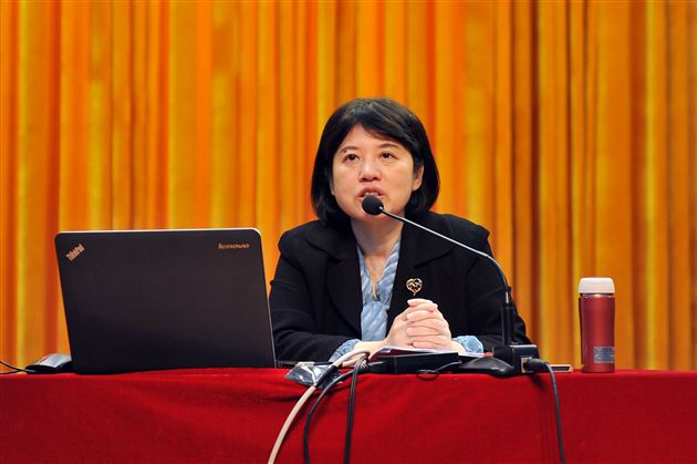 全国首届“国际视野下的信息技术课程建设”高峰论坛在棠外召开