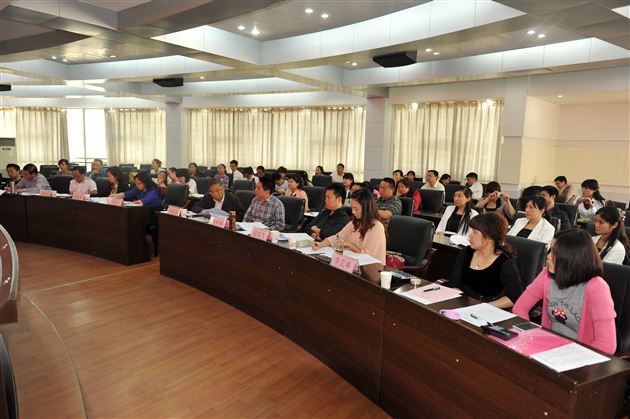 棠外教师周小舒在双流县教育系统群教活动演讲比赛中荣获二等奖