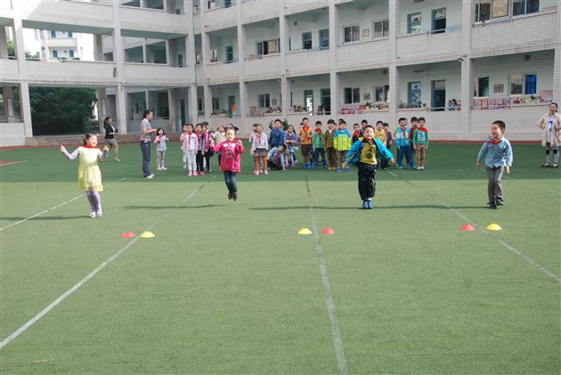 走进课堂  走进孩子——记棠外附小家长开放日教学展示活动