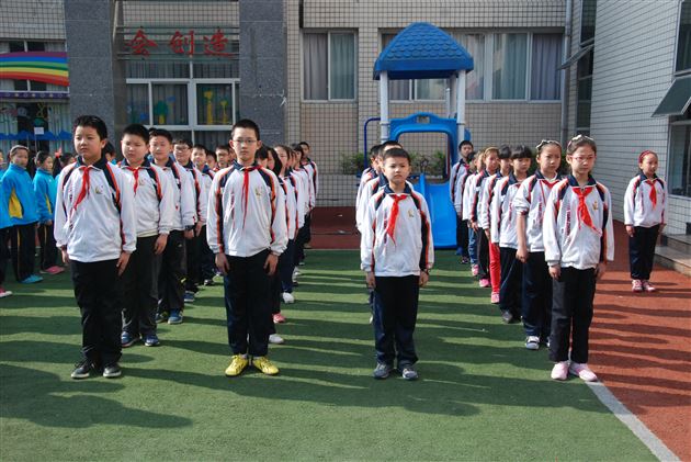 棠外附小第三届队列队形比赛圆满落幕