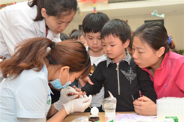 关注幼儿健康——棠外实验幼稚园开展幼儿健康体检