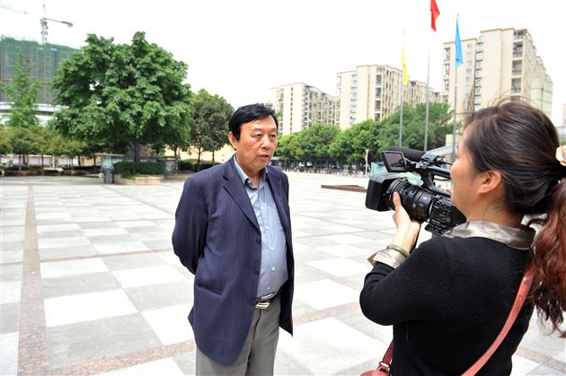 教育部基础教育司原副司长郑增仪来访棠外