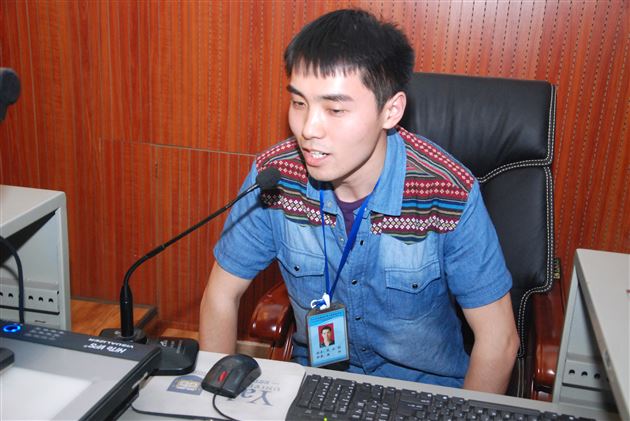 为了孩子的进步  我们共同努力——棠外附小举行一年级家长学校讲座