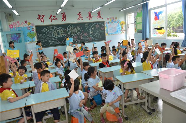 我要上小学了——记棠外实验幼稚园大班幼儿“留学”棠外附小半日活动