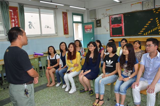 汗水与收获并存——记棠外2014年高中英语教师暑期专业培训