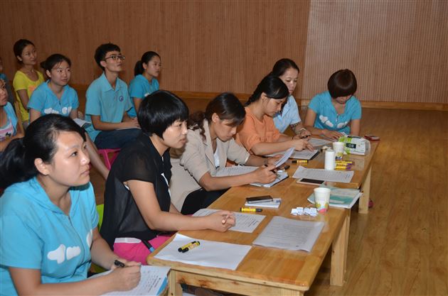 以赛代培，以培促学——记棠外实验幼稚园 “我的教育故事”演讲比赛