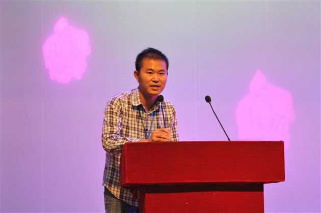 棠外隆重举行第三十个教师节庆祝暨表彰大会