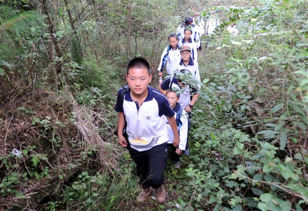 重走红军路 磨练意志力——棠外学生国庆前夕走进川陕革命老区