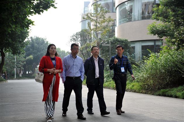 国家体育总局体操管理中心副主任繆仲一到我校调研并指导工作