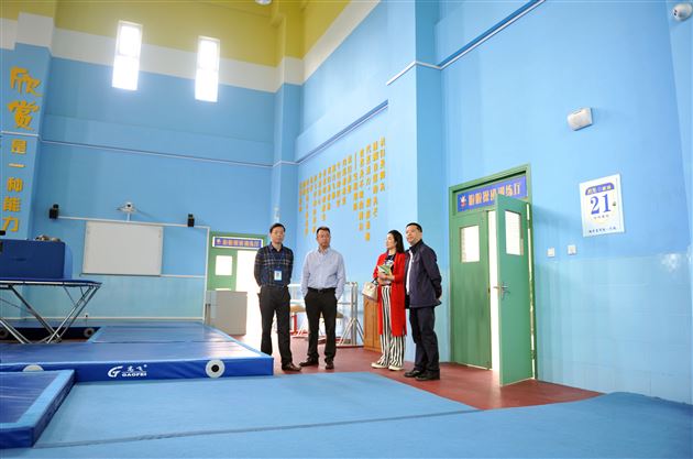 国家体育总局体操管理中心副主任繆仲一到我校调研并指导工作