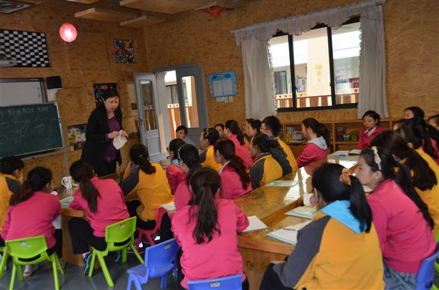 棠外实验幼稚园开展美术教学园本培训