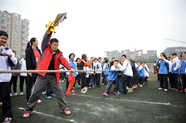 我运动  我健康——记棠外第一届高中冬季集体项目运动会
