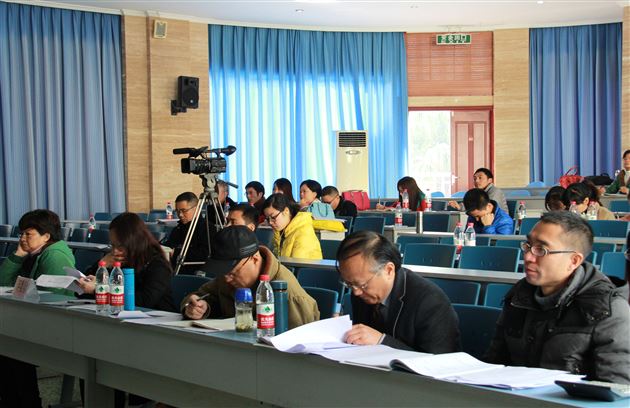 寒冬暖阳争春晖 同课同台竞风流——成都市高2012级教师新课程全员培训生物学科决赛