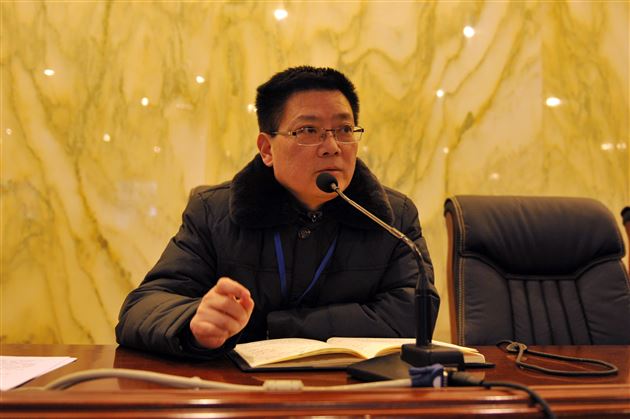 棠外召开初中部教职工大会