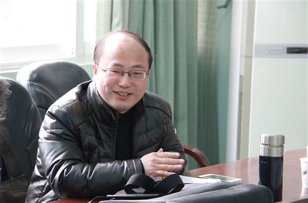 专家把脉巧解惑 穷经皓首勇探索