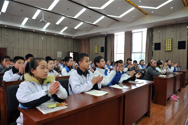 棠外召开初2014级学生会楼层自主管理总结大会