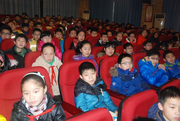 历史是什么——记棠外附小六年级家长义工课堂