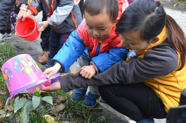 “爱树护绿，从我做起”——记棠外实验幼稚园植树节主题活动