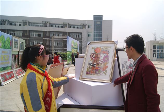 新春欢歌，艺术绽放——棠外附小优秀美术作品参展