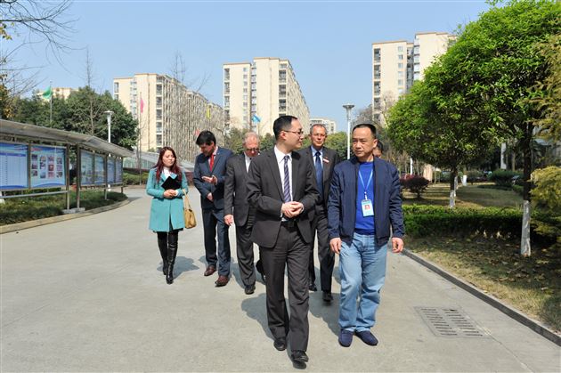 新西兰友好学校校长访问团赴棠外进行教育交流