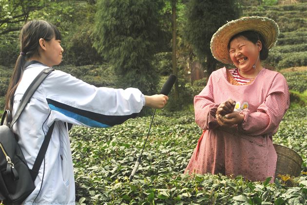 千秋蒙顶，茶香天下——记棠外初2013级师生蒙顶山中华茶文化体验之旅