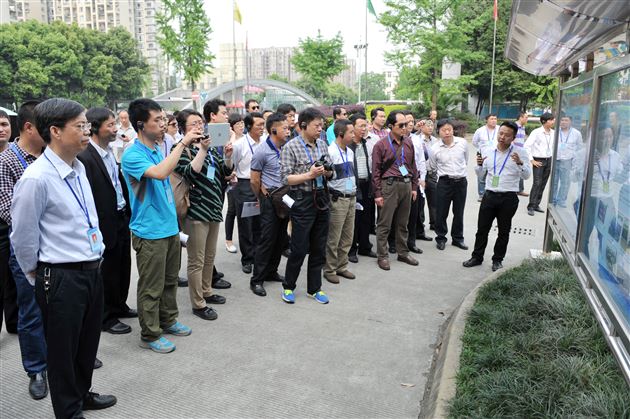 全国青少年校园足球行政管理人员和校长培训班学员来棠外参观学习