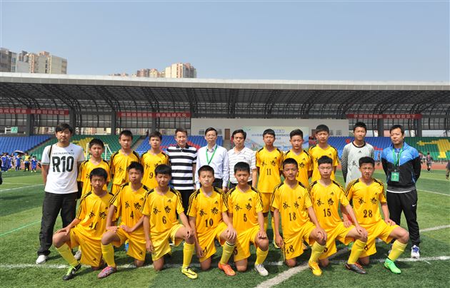 棠外参加'运动成都'2015年成都市城市足球联赛