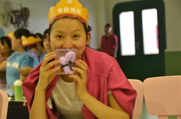 让我们一起成长——记棠外实验幼稚园教职工集体庆生活动