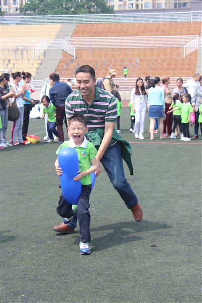 我运动 我健康 我快乐——记棠外实验幼稚园开展2015年春季亲子运动会
