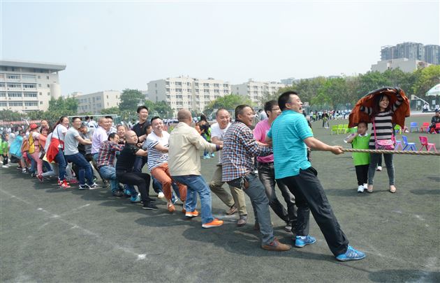 我运动 我健康 我快乐——记棠外实验幼稚园开展2015年春季亲子运动会