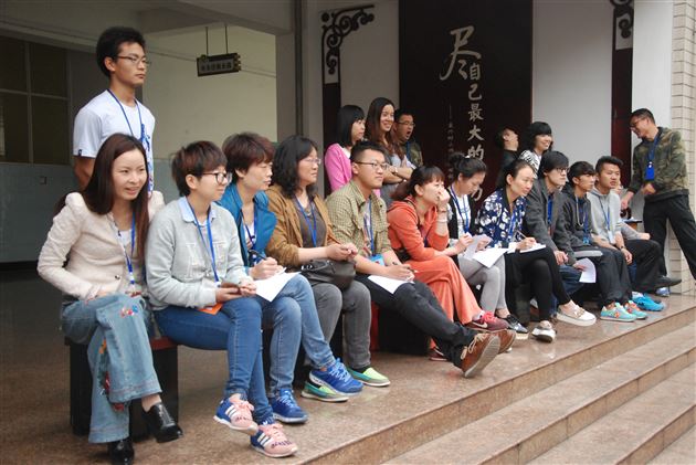 学校新闻_(棠外附小举行第四届队列队形暨班级