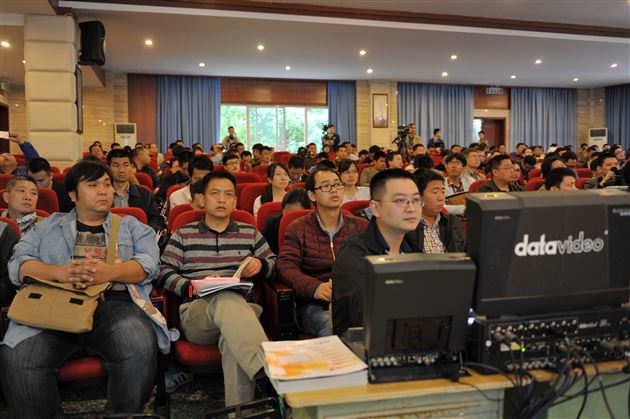 全国中小学校园影视制作研讨培训班在棠外举办