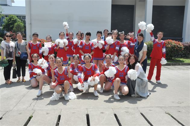 棠外参加“成都市中学生运动会”及“运动成都优秀体育后备人才选拔赛”获冠军