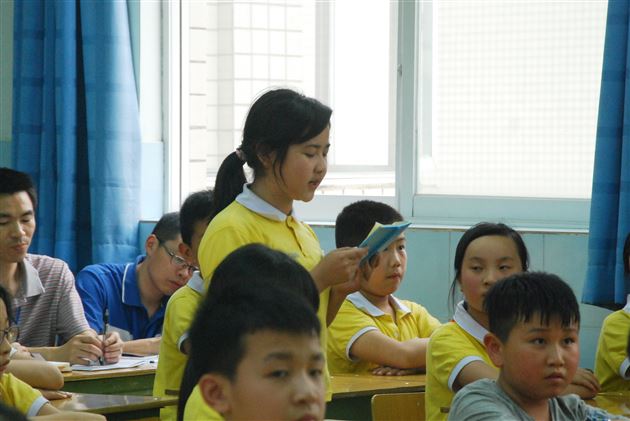 以赛促学，以学促发展——记棠外附小修身班会课赛课活动