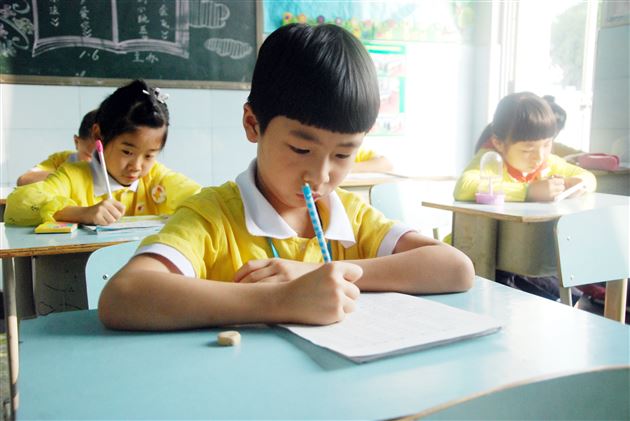 手、眼、心、脑的完美结合——记棠外附小速算比赛