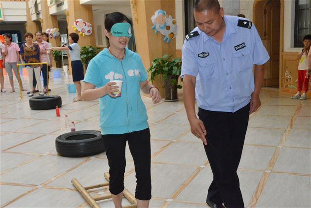 团队协作、提升默契——记棠外实验幼稚园拓展训练活动