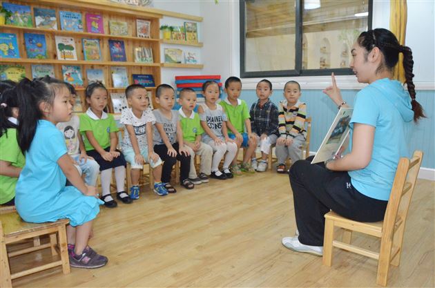 快乐生活 快乐阅读——记棠外幼稚园绘本馆阅读活动