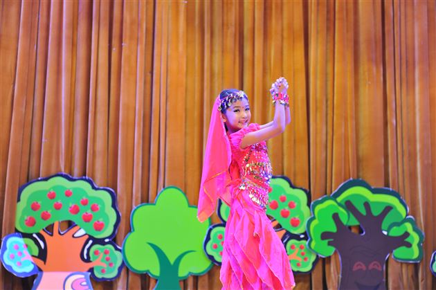 喜迎新学期  笑迎新同学——棠外附小举行2015—2016新学年迎新晚会