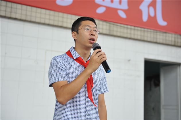 珍爱和平生活，构建和谐校园